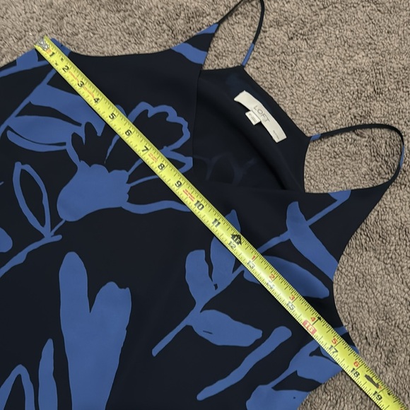 LOFT Top-Sz S Petite-Navy/Bright Blue Floral-Polyester-Lined-Slight V Neck-EUC - Picture 10 of 13